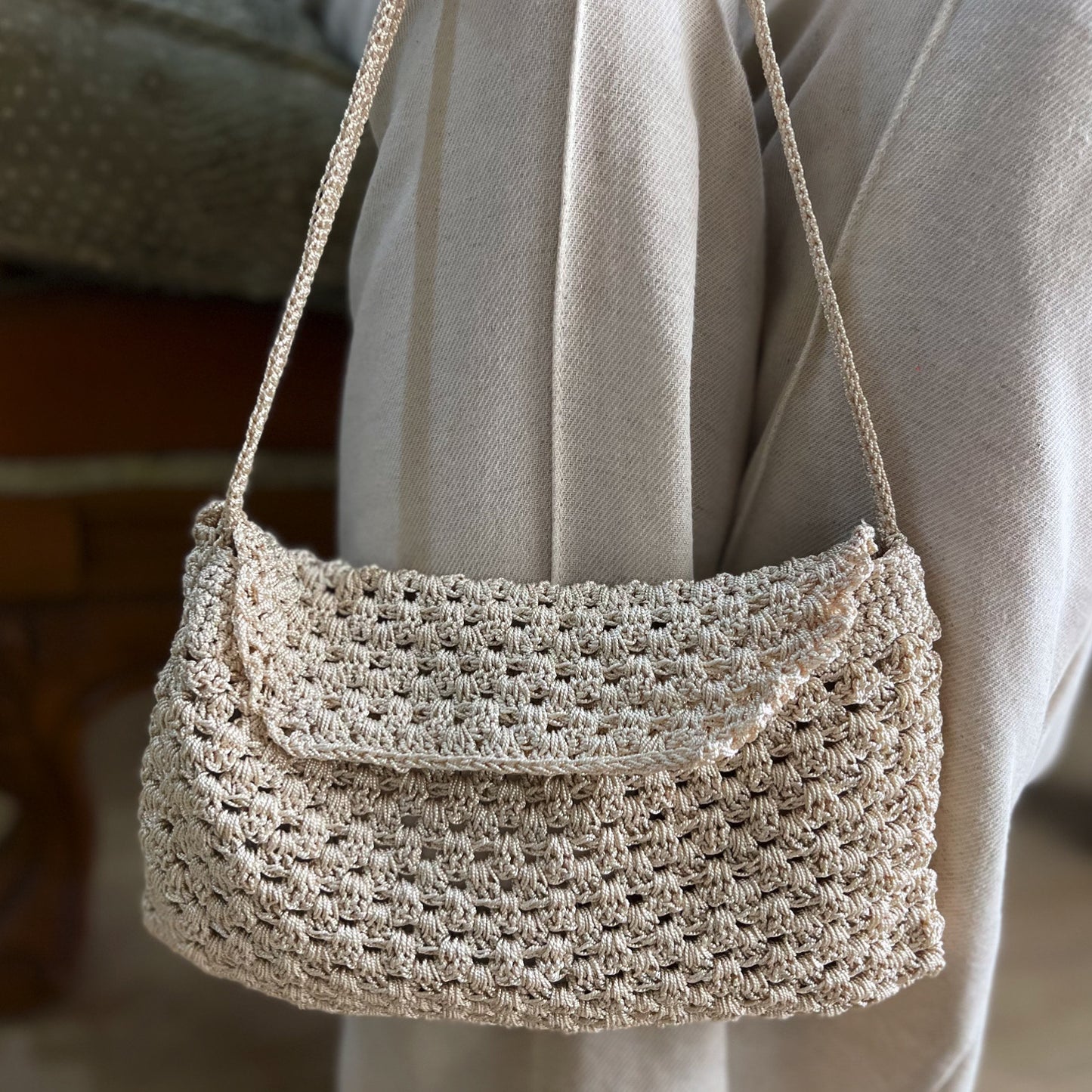 Creme Bag