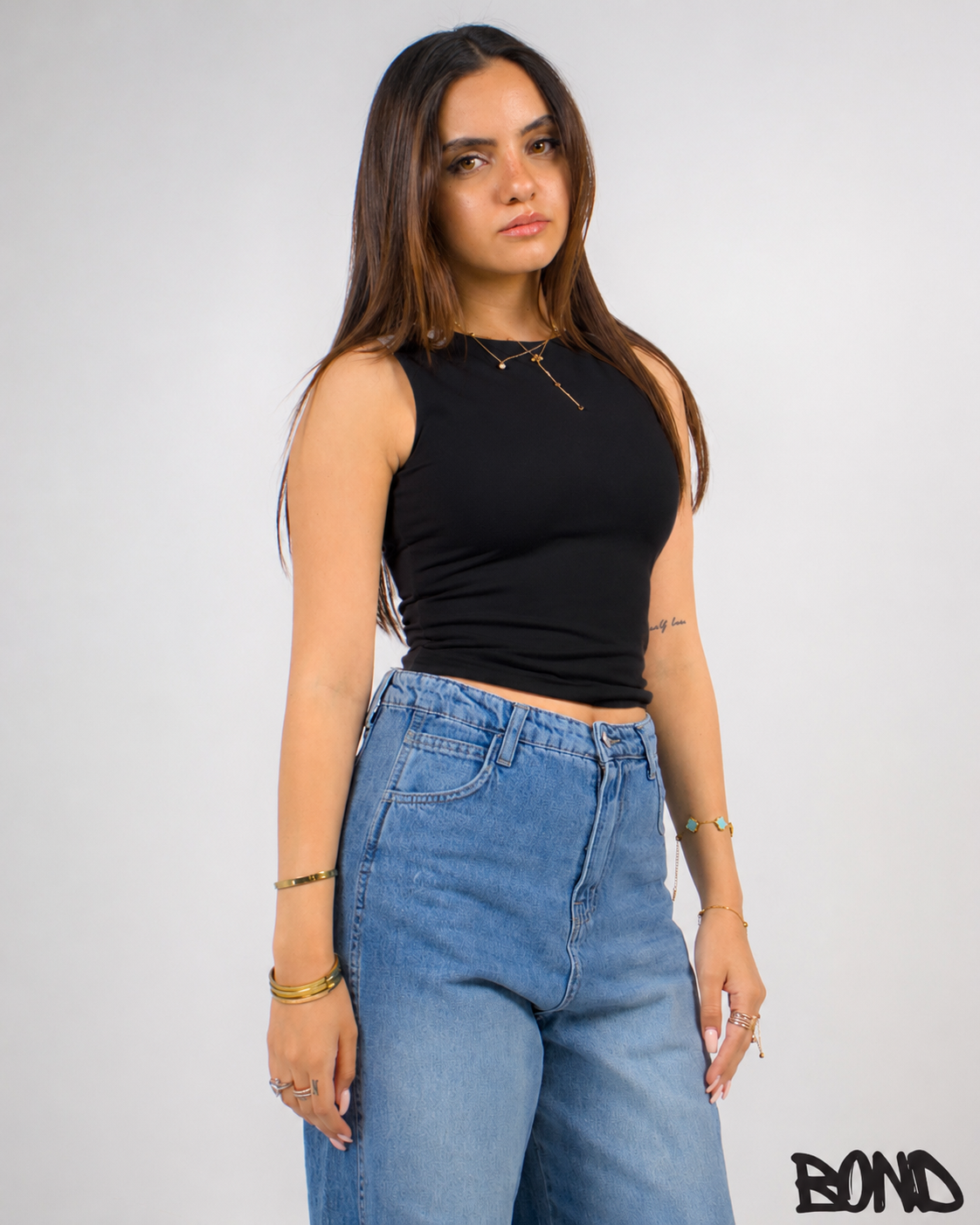 The Essentials - Black